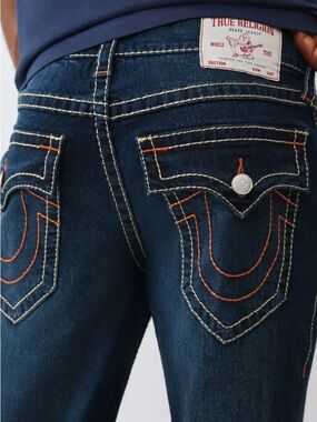 True Religion Men’s Dark Blue Denim Jeans -Geno Relaxed Slim